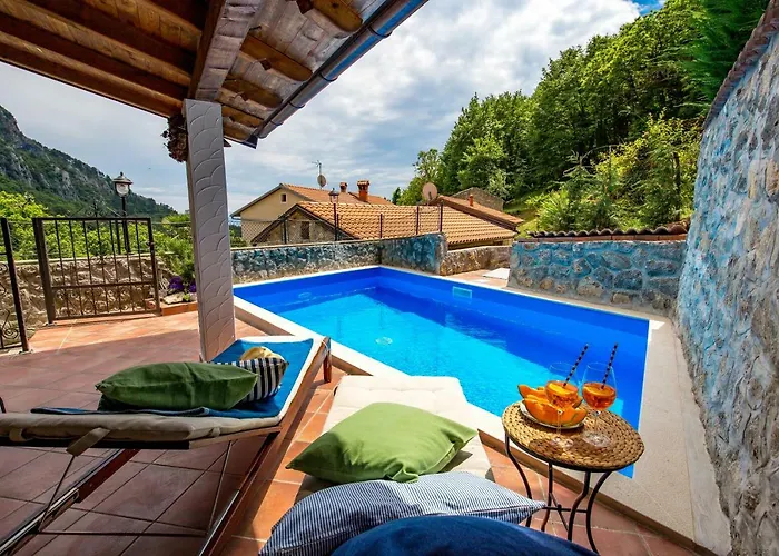 Dom wakacyjny House Pavincic *